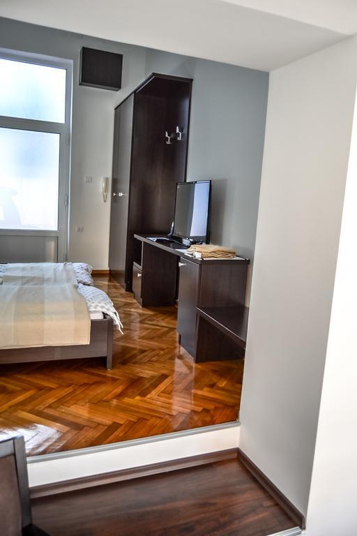 Modena Apartments Novi Sad Habitación foto